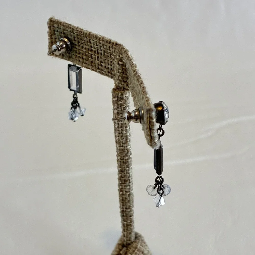 Rhinestone‎ Dangle Drop Earrings Gunmetal Clear Crystal Geometric Cheryl Reis